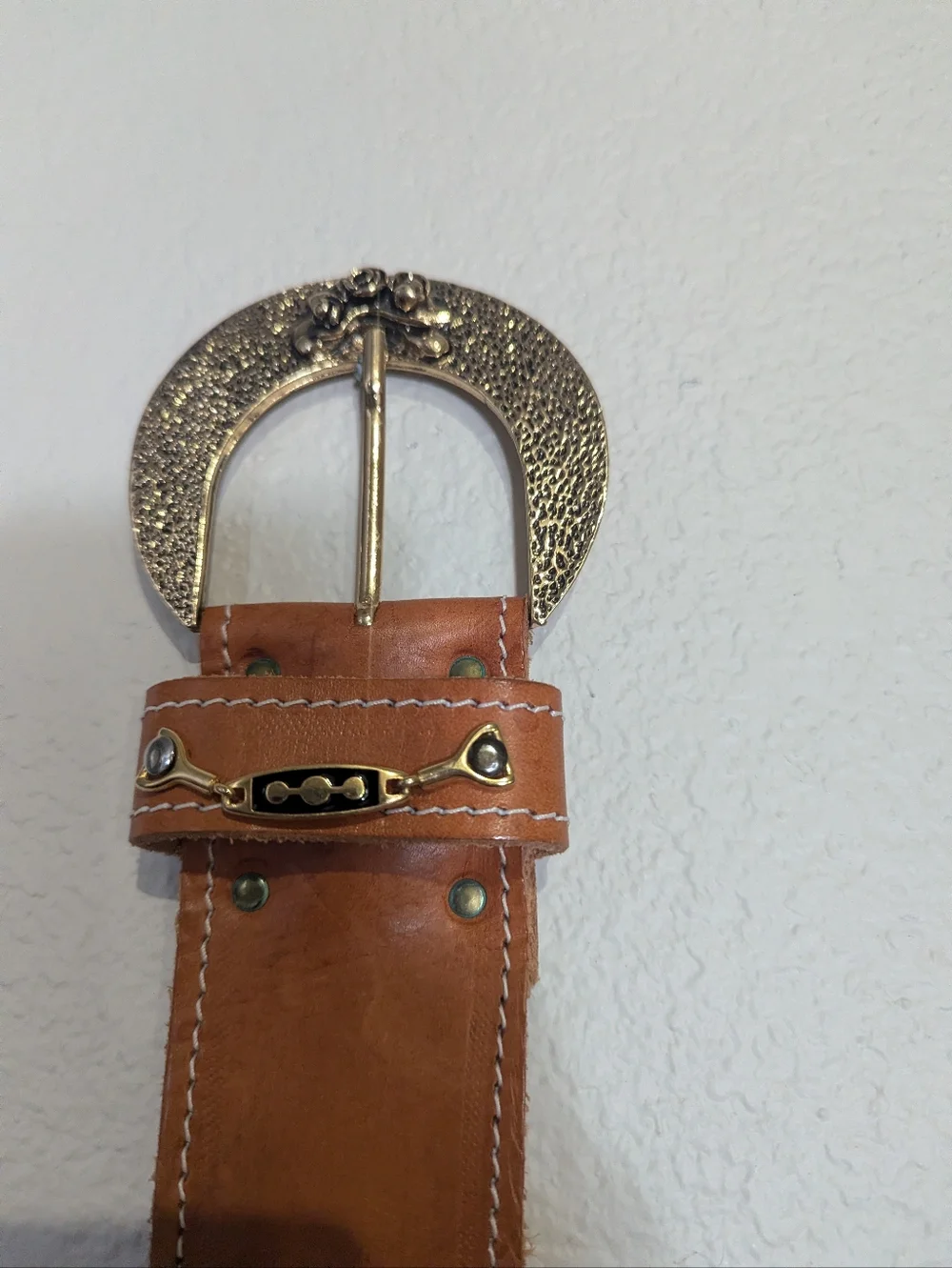 Wide Tan/ Cognac ladies Leather Belt with Ornate Gold Buckle.